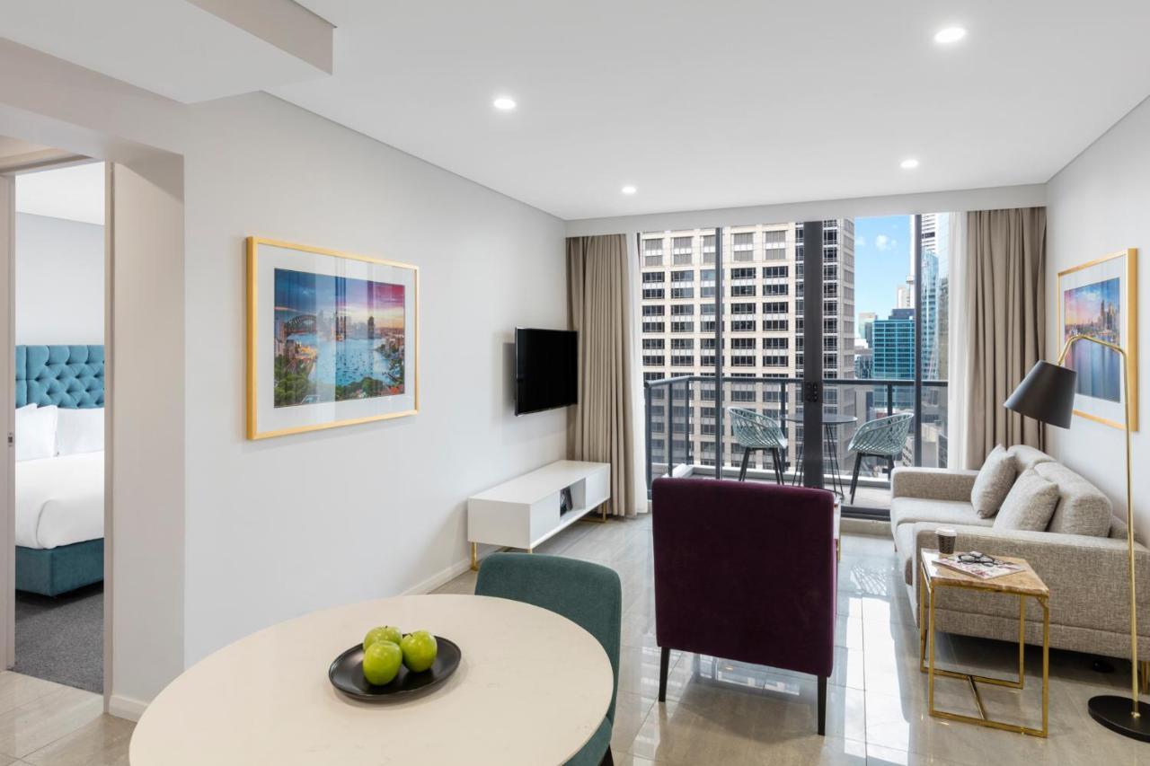 Meriton Suites Pitt Street, Sydney Eksteriør billede A typical apartment interior