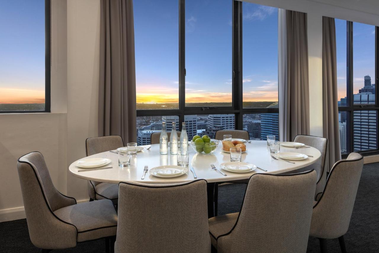 Meriton Suites Pitt Street, Sydney Eksteriør billede Dining room