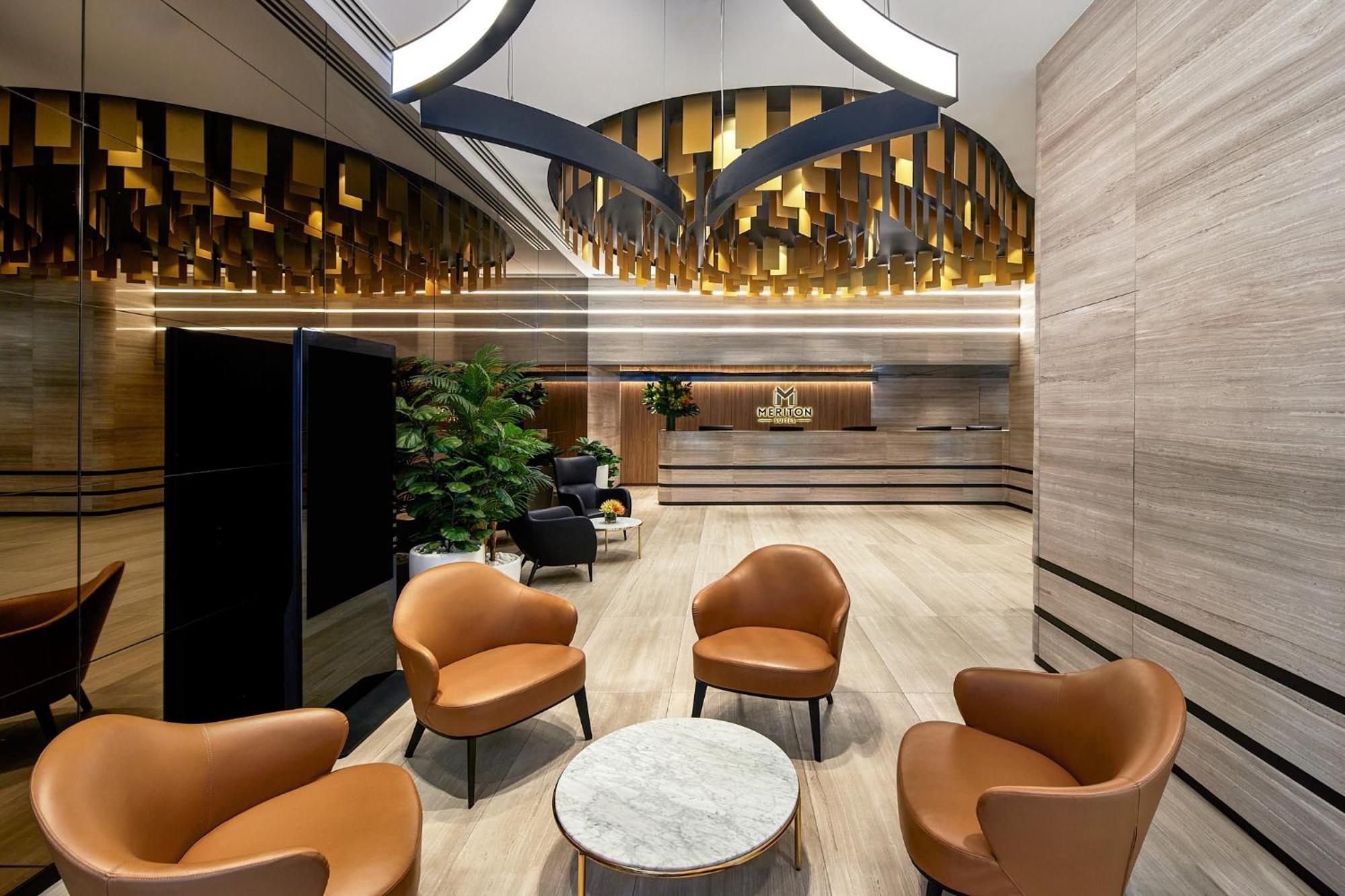 Meriton Suites Pitt Street, Sydney Eksteriør billede The lounge at the airport